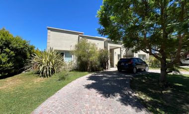 OPORTUNIDAD!!! Venta Casa 6 Amb en Alvear de Benavidez Tigre