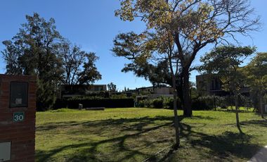 Lote en VENTA en Barrio Cerrado en Las Lomas de San Isidro