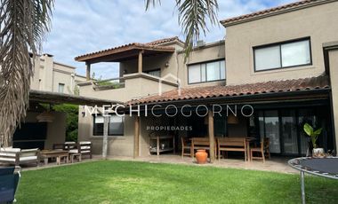 Casa 3 dormitorios venta en San Isidro Labrador, Villa Nueva