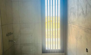 VENTA DE HERMOSO DUPLEX - 3 DORM - SOLARES DE MANANTIALES