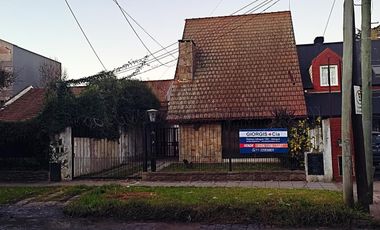 Casa en venta en Almirante Brown, Almirante Brown - Cocina equipada