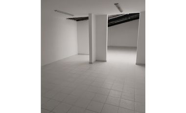 ARRIENDO CASA COMERCIAL EN LA CASTELLANA