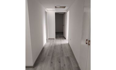 ARRIENDO CASA COMERCIAL EN LA CASTELLANA