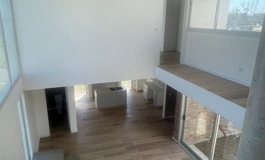 Casa en Puertos del Lago