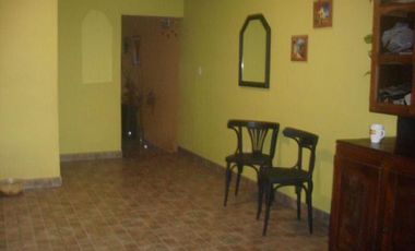 Casa en venta - 3 Dormitorios 2 Baños - Cochera - 180Mts2 - San Bernardo