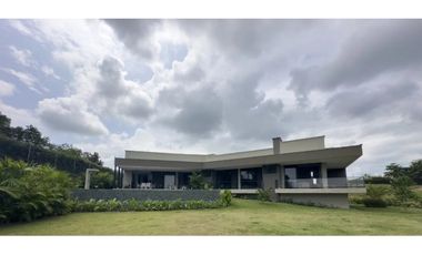 Casa campestre en condominio para arriendo en cerritos malabar,Pereira
