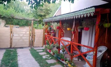 Casa en venta - 3 Dormitorios 2 Baños - Cochera - Punta Lara, Ensenada