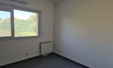 Venta Casa 5 dorm.  B° Cerrado Villa Luisa, Neuquén Capital