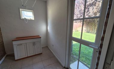 Venta Casa 5 dorm.  B° Cerrado Villa Luisa, Neuquén Capital