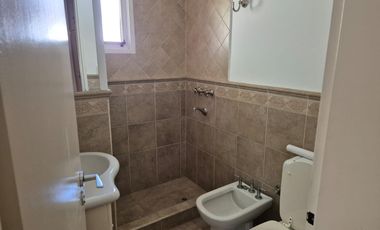 Venta Casa 5 dorm.  B° Cerrado Villa Luisa, Neuquén Capital
