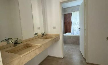 Casa en Venta en Cañuelas Country 4 dormitorios 4 baños con pileta