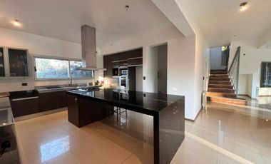 Casa en Venta en Cañuelas Country 4 dormitorios 4 baños con pileta