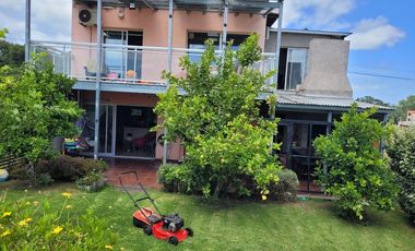Casa en venta - 3 Dormitorios 2 Baños - Cocheras - 360Mts2 - Chapadmalal, General Pueyrredón