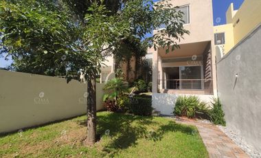 Renta Casa en Del Bosque, Cuernavaca - R166
