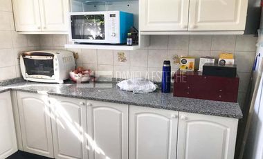 Daniela Esteche Realty & Home  Pilar del Lago Casa en excelente lote