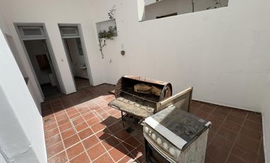 Casa 3 dormitorios con balcón y garage en b° Juniors (APPTO BANCOR)
