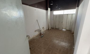 Casa 3 dormitorios con balcón y garage en b° Juniors (APPTO BANCOR)