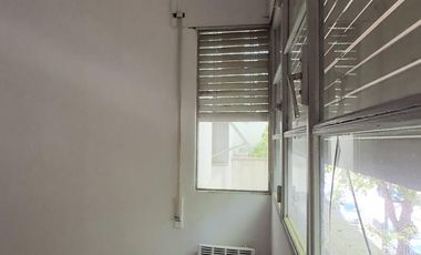 Casa 3 dormitorios con balcón y garage en b° Juniors (APPTO BANCOR)