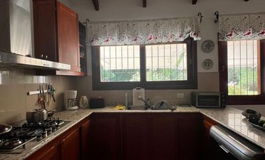 HERMOSA CASA EN  VILLA EUCARISTICA, CORDOBA