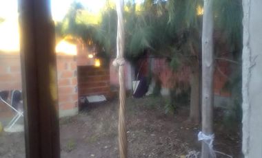 Casa en venta - 2 Dormitorios 1 Baño - 236Mts2 - Mar del Tuyú