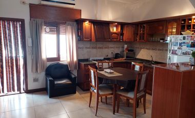 VENDO CASA CENTRICA EN FIRMAT