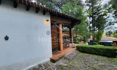 CASA EN VENTA EN AVANDARO, A UNOS PASOS DEL CLUB DE GOLF