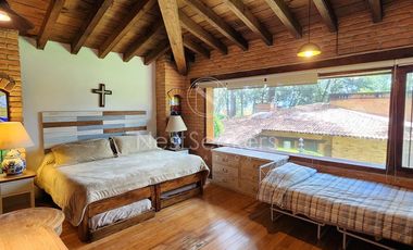 CASA EN VENTA EN AVANDARO, A UNOS PASOS DEL CLUB DE GOLF