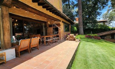 CASA EN VENTA EN AVANDARO, A UNOS PASOS DEL CLUB DE GOLF