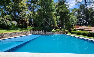 CASA EN VENTA EN AVANDARO, A UNOS PASOS DEL CLUB DE GOLF