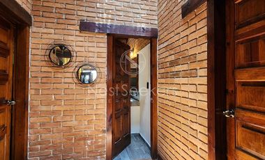 CASA EN VENTA EN AVANDARO, A UNOS PASOS DEL CLUB DE GOLF
