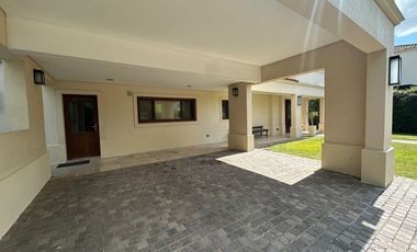 Casa en alquiler en El Encuentro Tigre