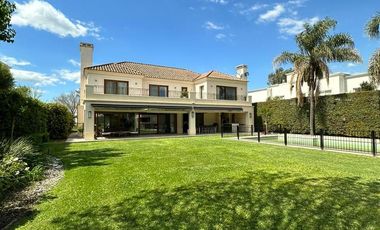 Casa en alquiler en El Encuentro Tigre