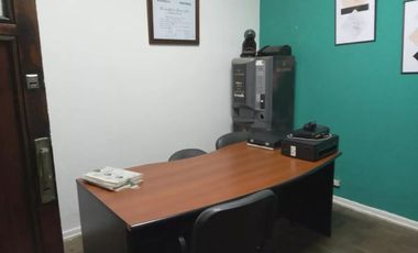 Oficina en alquiler - 2 Despachos 4 Baños - 38Mts2 - Monserrat