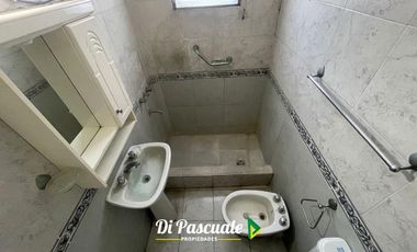 Venta Apto Crédito Hipotecario PH 3 Ambientes con Patio - Moreno Centro