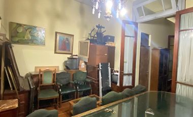 Departamento en Venta - 6 Ambientes - Balvanera
