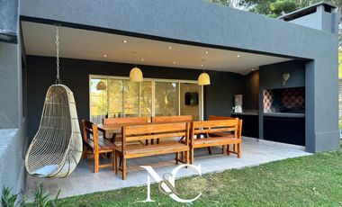 Casa en venta en Costa Esmeralda 5 amb