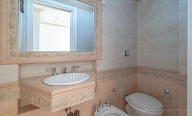 Casa en venta de 5 dormitorios en  La Horqueta