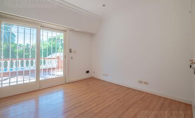 Casa en venta de 5 dormitorios en  La Horqueta