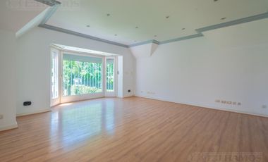 Casa en venta de 5 dormitorios en  La Horqueta