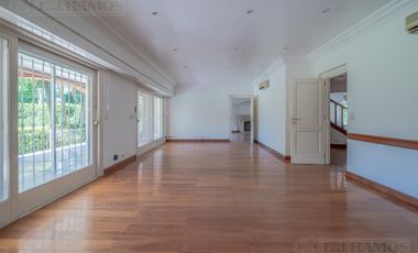 Casa en venta de 5 dormitorios en  La Horqueta