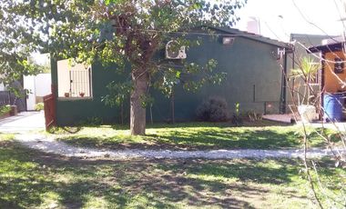 Casa en venta - 2 Dormitorios 1 Baño - Cochera - 600Mts2 - Mar del Tuyú