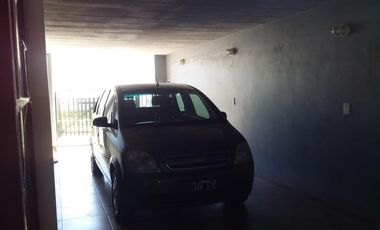 Casa en venta - 2 Dormitorios 1 Baño - Cochera - 600Mts2 - Mar del Tuyú
