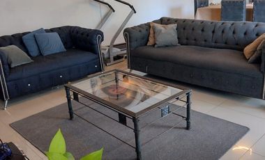 EN VENTA CASA DOS DORMITORIOS MAS PLAYROOM, PISCINA Y PARQUE. A 100 MTS DEL RIO. PUEBLO ESTHER.