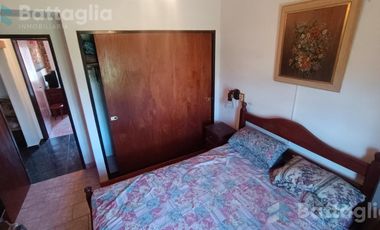 Duplex con parrilla y cochera en Costa Azul