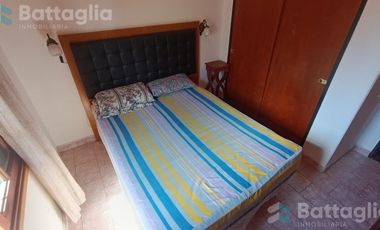 Duplex con parrilla y cochera en Costa Azul