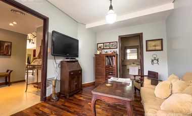 Sobre la mejor calle de Santa Rita, Casa con 4 Dormitorios, Parque, Pileta y Parrilla