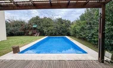 Venta Casa - Barrio Privado Buen Retiro / Pilar - Diseño Único y Luminosa