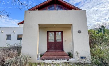 Venta Casa - Barrio Privado Buen Retiro / Pilar - Diseño Único y Luminosa