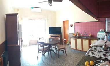 Casa en venta - 3 Dormitorios 1 Baño - Cochera - 1.200Mts2 - Junín