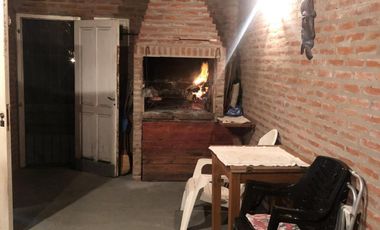 Casa en venta - 3 Dormitorios 2 Baños - Cochera - 300Mts2 - Santa Clara del Mar